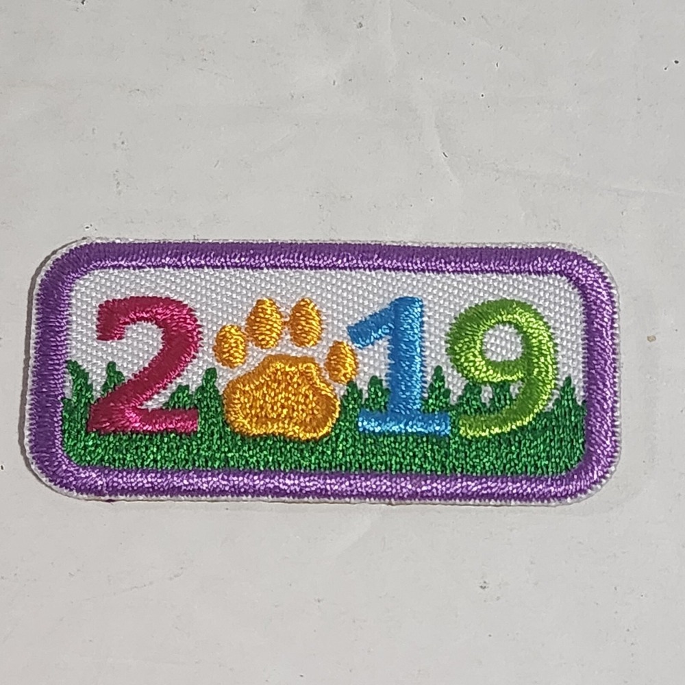 Girl Scouts 2019 Dog Paw Embroidered Patch Multicolor Rectangle 1.75x.75 New